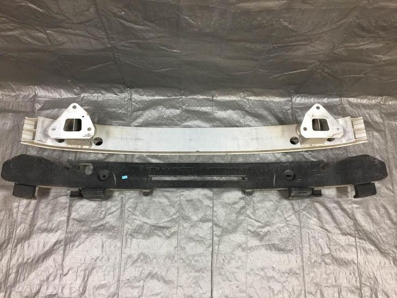 2013 Dodge Dart Rear Bumper Assembly