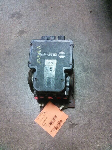 1999 Lincoln Navigator Anti-Lock Brake Assembly